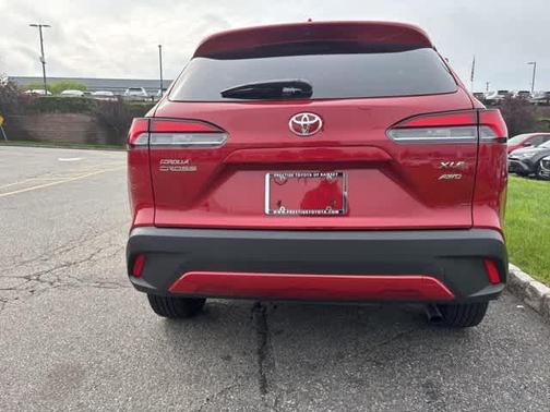 2024 Toyota Corolla Cross XLE