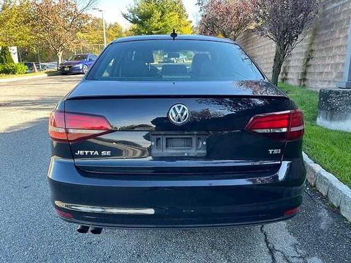 2018 Volkswagen Jetta 1.8T SE Sport