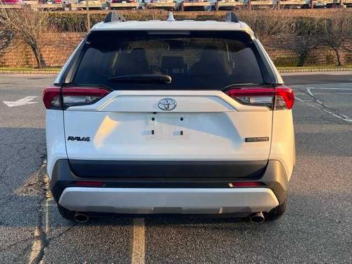 2023 Toyota RAV4 Adventure