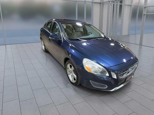 2013 Volvo S60 4dr Sdn AWD