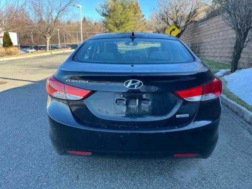 2013 Hyundai ELANTRA Limited