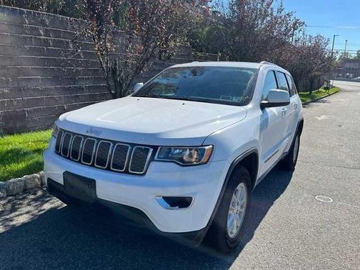 2020 Jeep Grand Cherokee Laredo