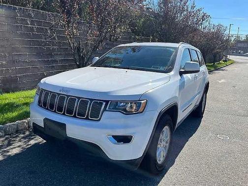 2020 Jeep Grand Cherokee Laredo