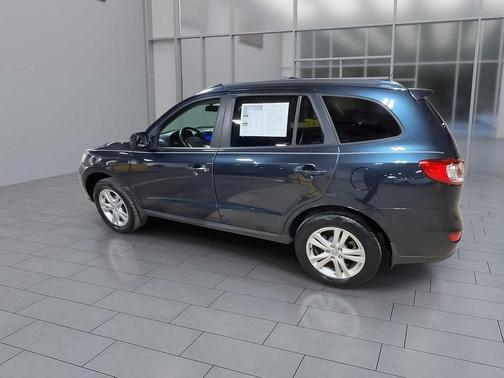 2012 Hyundai SANTA FE SE