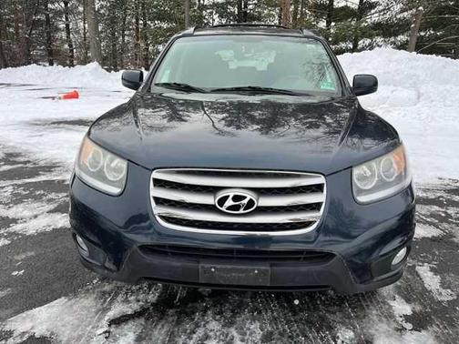 2012 Hyundai SANTA FE SE