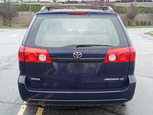 2006 Toyota Sienna CE
