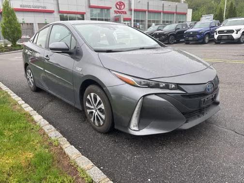 2022 Toyota Prius Prime LE