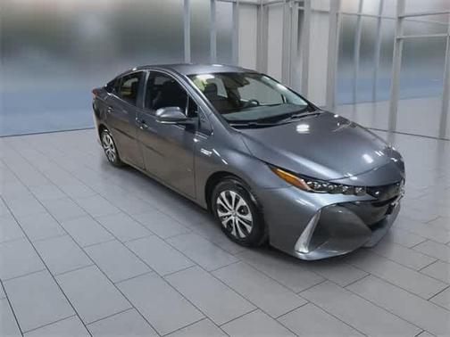 2022 Toyota Prius Prime LE