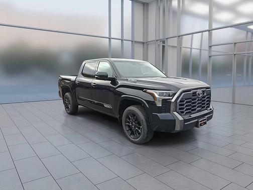 2026 Toyota Tundra Hybrid Platinum