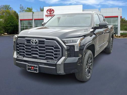 2026 Toyota Tundra Hybrid Platinum