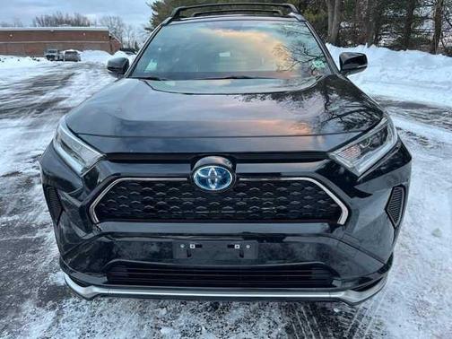 2021 Toyota RAV4 Prime SE