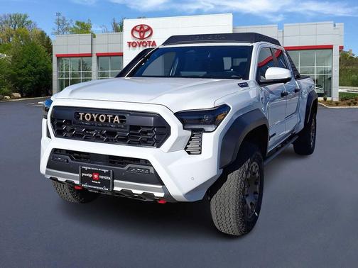 2026 Toyota Tacoma Hybrid Trailhunter