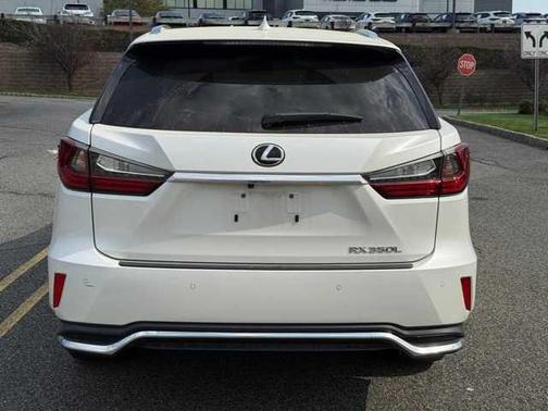 2022 Lexus RX 350L Base