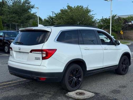 2022 Honda Pilot AWD Special Edition