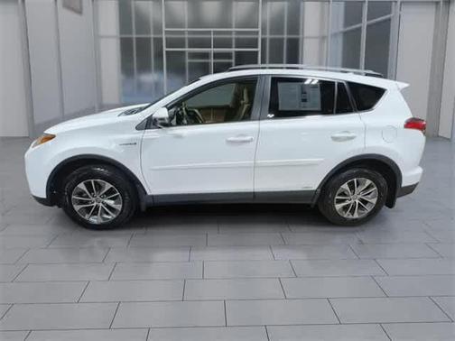 2018 Toyota RAV4 Hybrid XLE