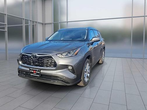 2026 Toyota Highlander Limited