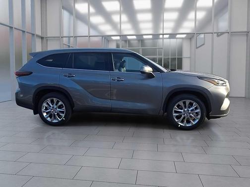 2026 Toyota Highlander Limited