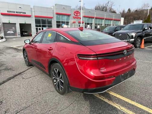 2023 Toyota Crown XLE