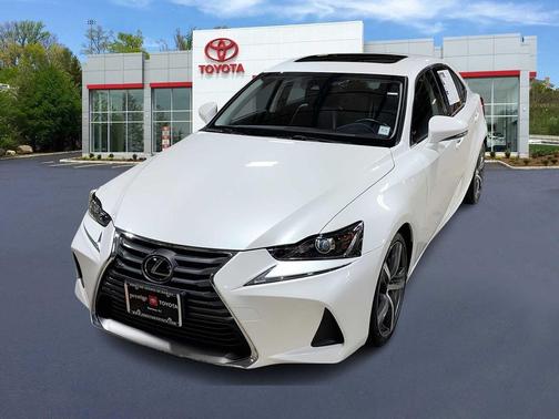2017 Lexus IS 300 Base
