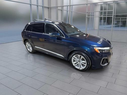 2025 Audi Q7 55 Prestige