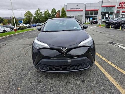 2020 Toyota C-HR LE