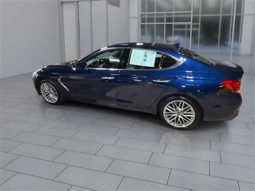 2020 Genesis G70 2.0T AWD