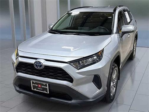 2022 Toyota RAV4 Hybrid LE