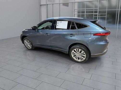 2022 Toyota Venza XLE