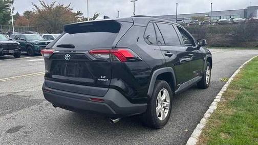 2021 Toyota RAV4 Hybrid LE