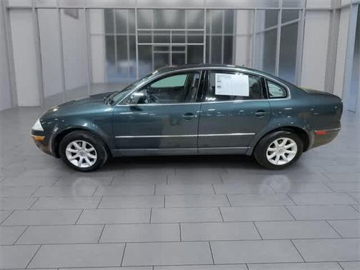 2004 Volkswagen Passat GLS