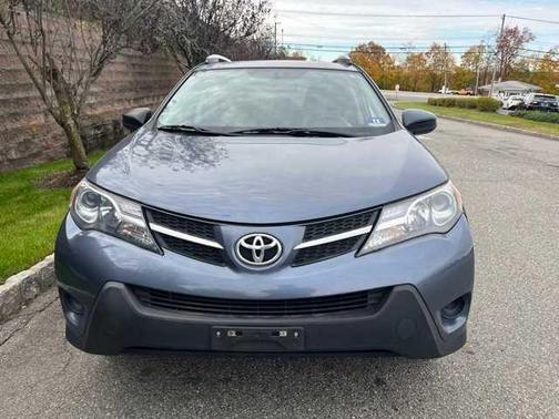 2013 Toyota RAV4 LE