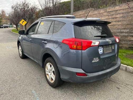 2013 Toyota RAV4 LE