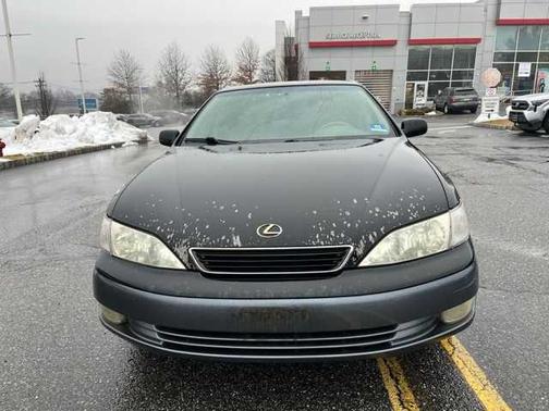 1998 Lexus ES 300 Base