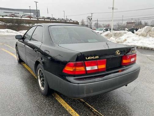 1998 Lexus ES 300 Base