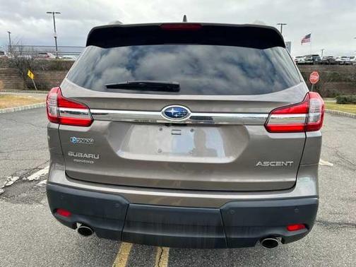 2021 Subaru Ascent Premium 8-Passenger