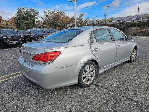 2011 Toyota Avalon Base