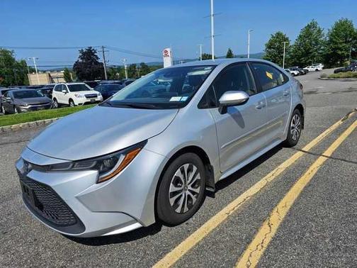 2022 Toyota Corolla Hybrid LE