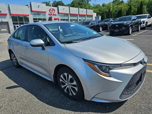 2022 Toyota Corolla Hybrid LE