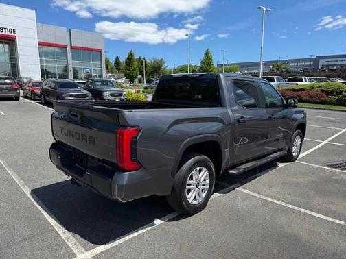 2022 Toyota Tundra SR5