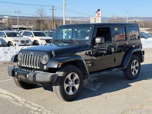 2018 Jeep Wrangler JK Unlimited Sahara