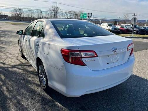 2013 Toyota Camry LE