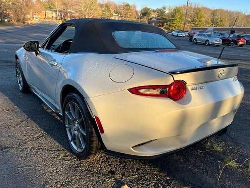 2017 Mazda MX-5 Miata Grand Touring