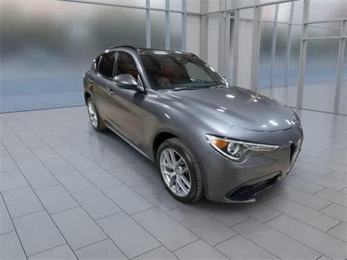 2018 Alfa Romeo Stelvio Ti Sport