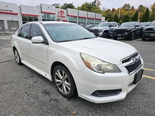 2013 Subaru Legacy Premium