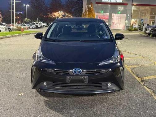2019 Toyota Prius LE