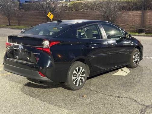 2019 Toyota Prius LE