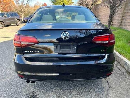 2016 Volkswagen Jetta 1.8T SEL