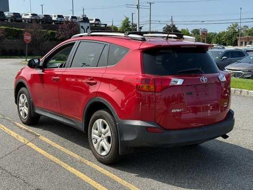2013 Toyota RAV4 LE