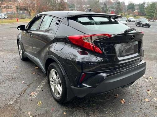 2021 Toyota C-HR LE