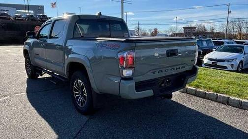 2022 Toyota Tacoma TRD Sport